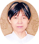 溝部 ゆり子